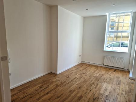 2 bedroom Flat to let in Norfolk Street, City Centre, Sunderland, SR1