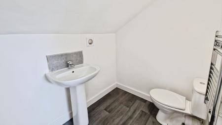 1 bedroom Flat to let in Egerton Street, Hendon, Sunderland, SR2