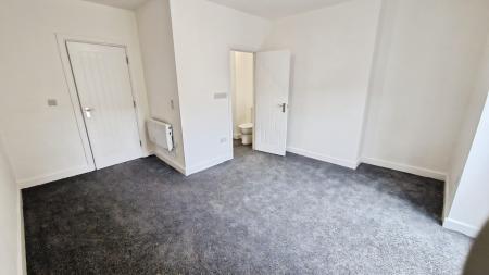 1 bedroom Flat to let in Egerton Street, Hendon, Sunderland, SR2