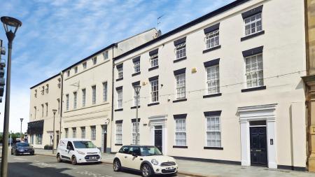 3 bedroom Flat to let in Norfolk Street, City Centre, Sunderland, SR1