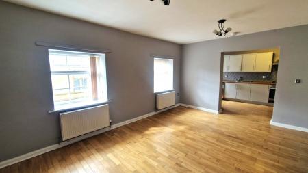 3 bedroom Flat to let in Norfolk Street, City Centre, Sunderland, SR1