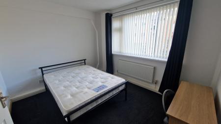 2 bedroom Flat to let in Bodlewell House, Hendon, Sunderland, SR1