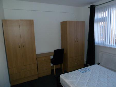 2 bedroom Flat to let in Bodlewell House, Hendon, Sunderland, SR1