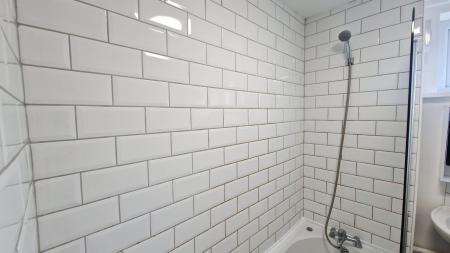 2 bedroom Flat to let in Bodlewell House, Hendon, Sunderland, SR1