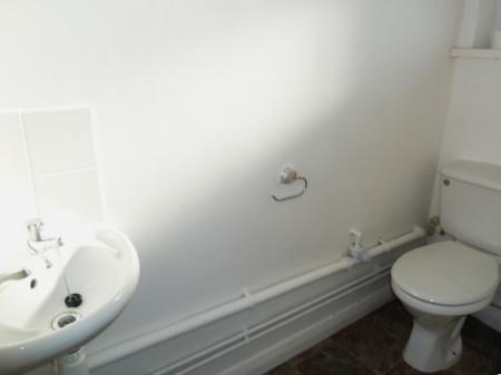 2 bedroom Flat to let in Bodlewell House, Hendon, Sunderland, SR1