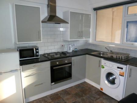 2 bedroom Flat to let in Bodlewell House, Hendon, Sunderland, SR1