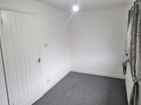 2 bedroom Terraced House to let in St Lucia Close, Hendon, Sunderland, SR2