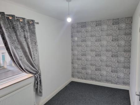 2 bedroom Terraced House to let in St Lucia Close, Hendon, Sunderland, SR2