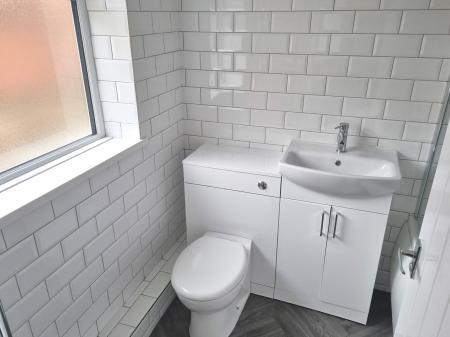 2 bedroom Cottage to let in Wilfred Street, Pallion, Sunderland, SR4