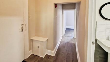 1 bedroom Flat to let in The Oaks West, Ashbrooke, Sunderland, SR2