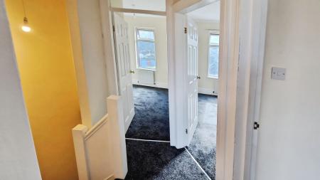 2 bedroom Flat to let in Eden House Road, Eden Vale, Sunderland, SR4