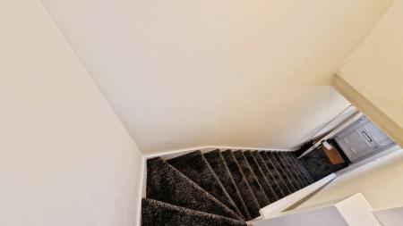 2 bedroom Flat to let in Eden House Road, Eden Vale, Sunderland, SR4