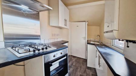 2 bedroom Flat to let in Eden House Road, Eden Vale, Sunderland, SR4