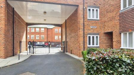 2 bedroom Flat to let in Thornholme Road, Ashbrooke, Sunderland, SR2