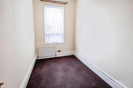 2 bedroom Cottage to let in Stratfield Street, Pallion, Sunderland, SR4