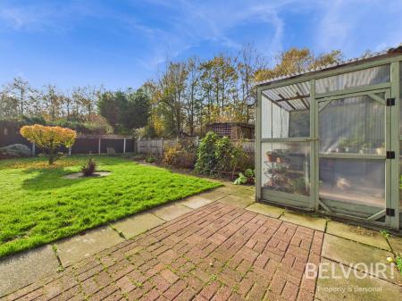 3 bedroom Semi-detached house for sale in Greenacres Avenue, Blythe Bridge, ST11