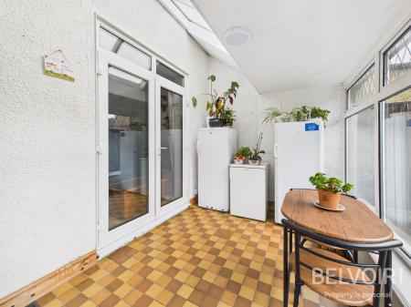 3 bedroom Semi-detached house for sale in Greenacres Avenue, Blythe Bridge, ST11