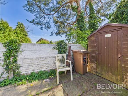 2 bedroom Bungalow for sale in Highlows Lane, Yarnfield, Stone, ST15