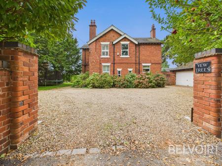 6 bedroom Detached house for sale in Moss Lane, Yarnfield, Stone, ST15