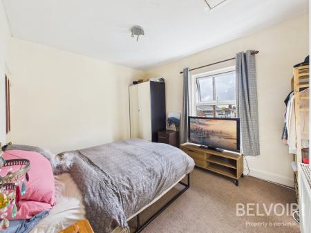 2 bedroom Terraced House for sale in Victoria Street, Stone, ST15
