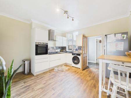 2 bedroom Terraced House for sale in Victoria Street, Stone, ST15