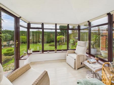 3 bedroom Detached house for sale in Heather Crescent, Meir Heath, Stoke On Trent, ST3