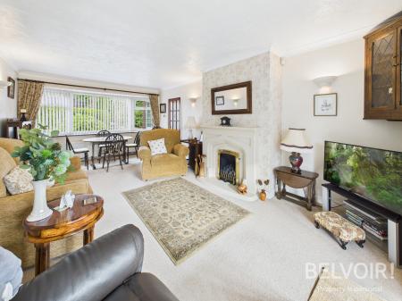 3 bedroom Detached house for sale in Heather Crescent, Meir Heath, Stoke On Trent, ST3