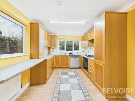 4 bedroom Detached house for sale in Mallow Close, Eccleshall, ST21