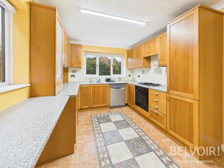 4 bedroom Detached house for sale in Mallow Close, Eccleshall, ST21