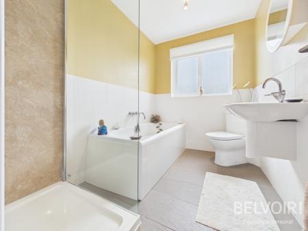 3 bedroom Detached house for sale in Falmouth Avenue, Stafford, ST17