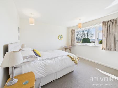 4 bedroom Detached house for sale in Diamond Ridge, Barlaston, ST12