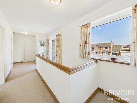 4 bedroom Detached house for sale in Diamond Ridge, Barlaston, ST12