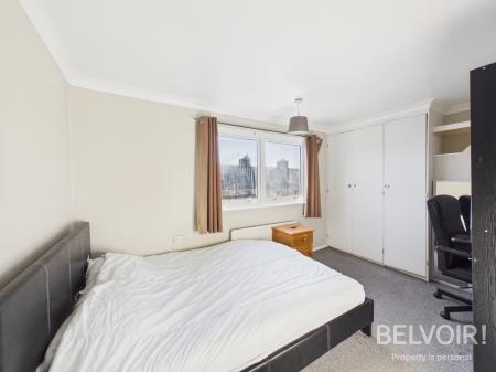 5 bedroom Terraced House for sale in Princes Road, Stoke On Trent, ST4