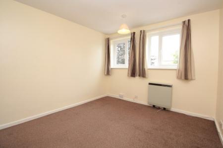 1 bedroom Flat to let in Edison Road, Stafford, ST16