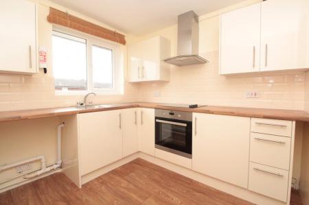 1 bedroom Flat to let in Edison Road, Stafford, ST16