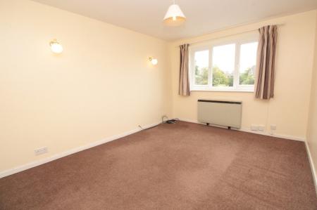 1 bedroom Flat to let in Edison Road, Stafford, ST16