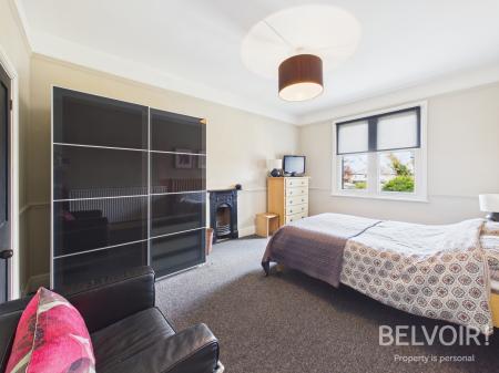 4 bedroom Terraced House for sale in Lower Oxford Road, May Bank, Newcastle Under Lyme, ST5