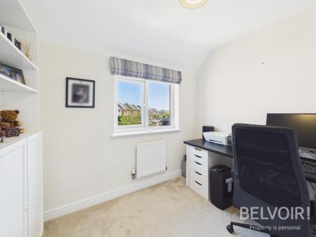 4 bedroom Detached house for sale in Audlem Road, Stafford, ST18