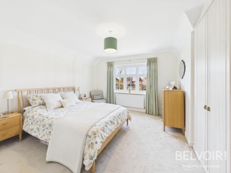 4 bedroom Detached house for sale in Audlem Road, Stafford, ST18