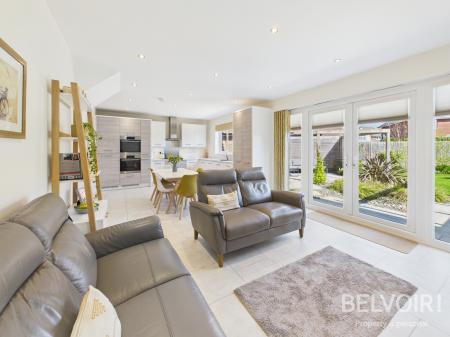 4 bedroom Detached house for sale in Audlem Road, Stafford, ST18