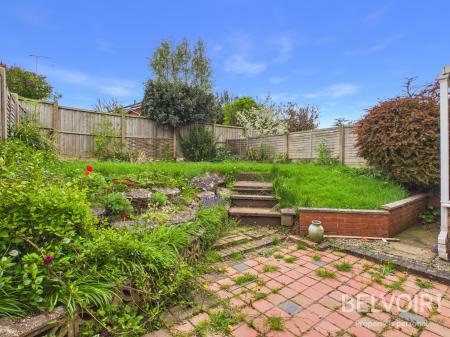 3 bedroom Semi-detached house to let in Inglemere Drive, Wildwood, Stafford, ST17