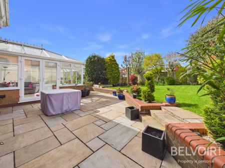 4 bedroom Detached house for sale in Cranmore Grove, Aston Lodge, Stone, ST15