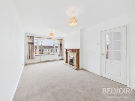 2 bedroom Bungalow for sale in Balmoral Close, Stoke On Trent, ST4