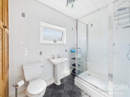 4 bedroom Terraced House for sale in York Street, Stone, ST15