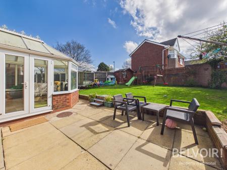 4 bedroom Detached house for sale in Picasso Rise, Meir Park, Stoke On Trent, ST3