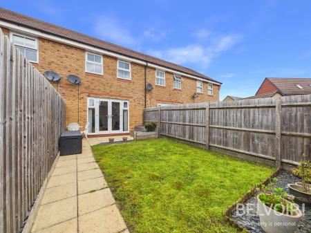 2 bedroom Terraced House for sale in Dewsbury Crescent, Stafford, ST18