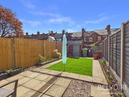 2 bedroom Terraced House to let in Alliance Street, Stafford, ST16