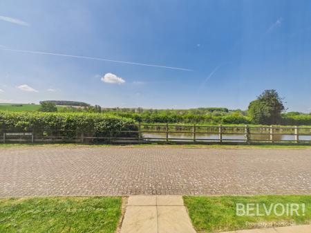 2 bedroom Flat to let in Brandwood Walk, Weston, ST18