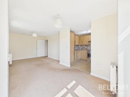 2 bedroom Flat to let in Brandwood Walk, Weston, ST18