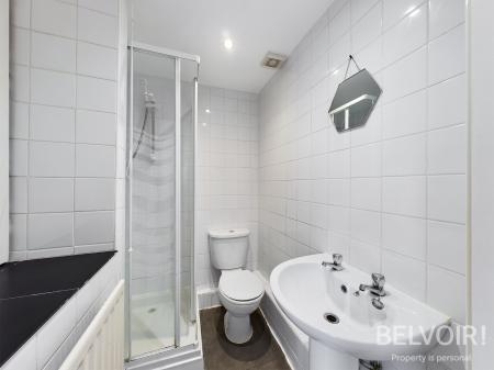 2 bedroom Flat to let in Bertelin Road, Stafford, ST16